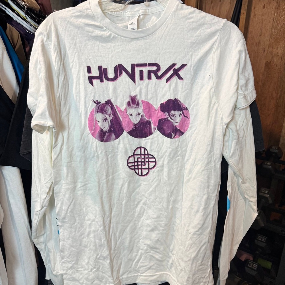 K-pop Demon Hunters - Huntrix NWOT size Small